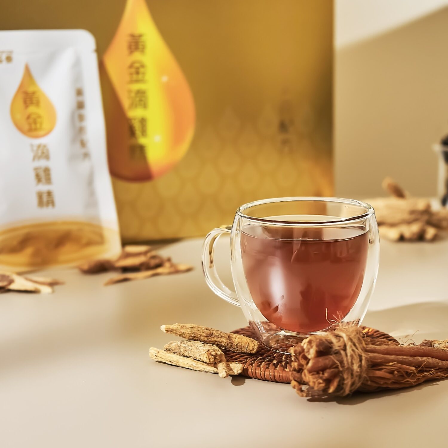 滴雞精商品圖-03 黃金滴雞精環保組(30入/常溫) – 漢方黃精參長配方